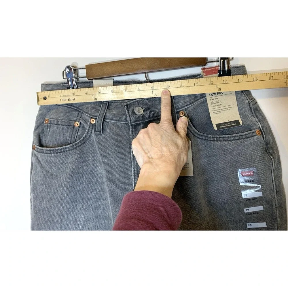 NEW Levis Jeans Womens 29 Gray Lo Pro Straight Leg Mid Rise 100% Cotton Splatter